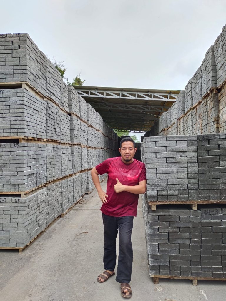 Pabrik Conblock Konblok Paving Grass Block Rumput Master Beton GRATIS ONGKIR ke PASAR MINGGU JAKARTA SELATAN